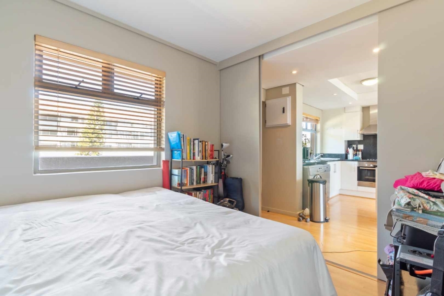 2 Bedroom Property for Sale in Sea Point Western Cape